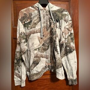 Mossy Oak Camouflage Women's Jacket
